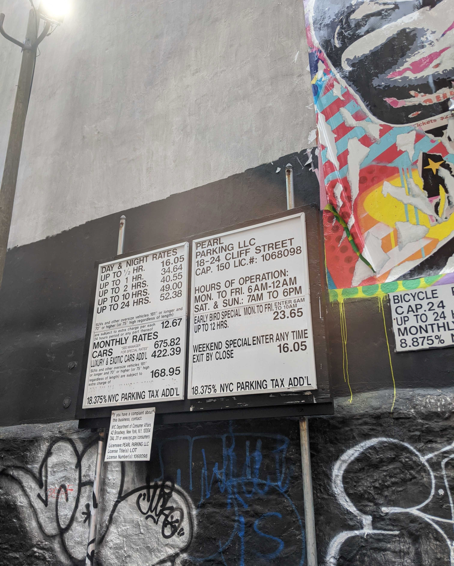 Photo of a New York garage's rates and information